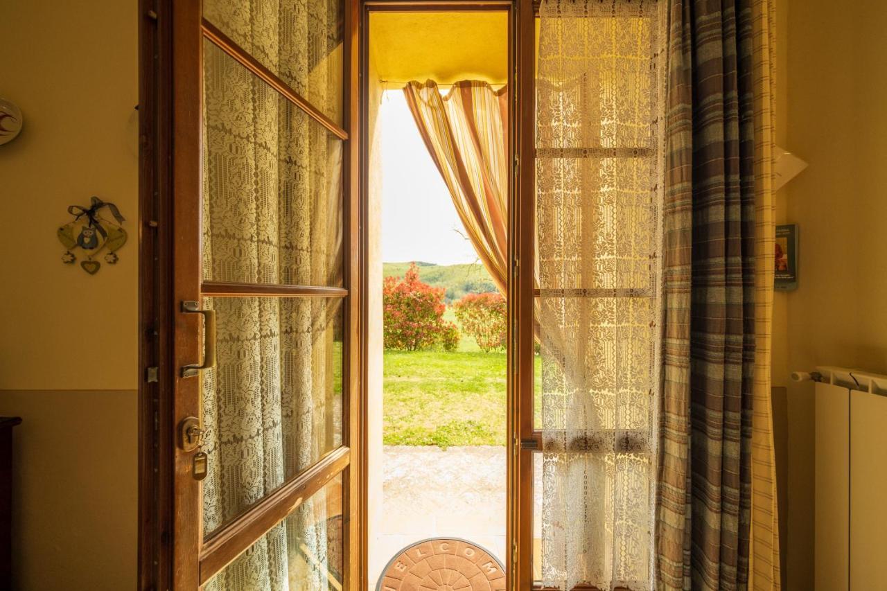 Agriturismo Due Ponti Chianni Kültér fotó
