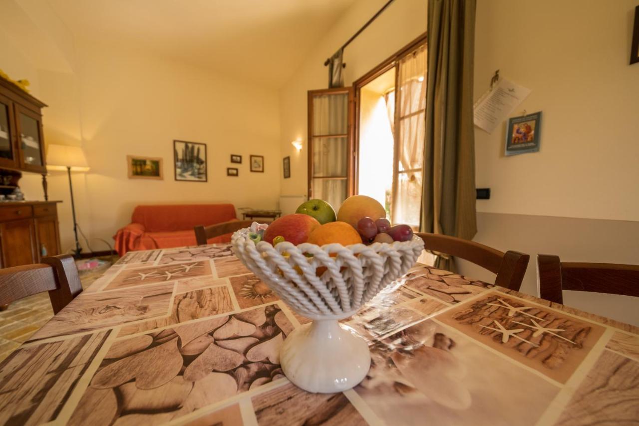 Agriturismo Due Ponti Chianni Kültér fotó
