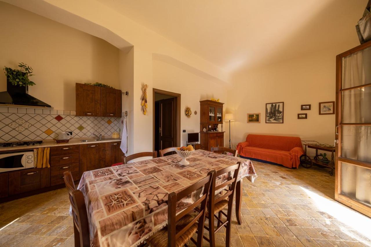 Agriturismo Due Ponti Chianni Kültér fotó